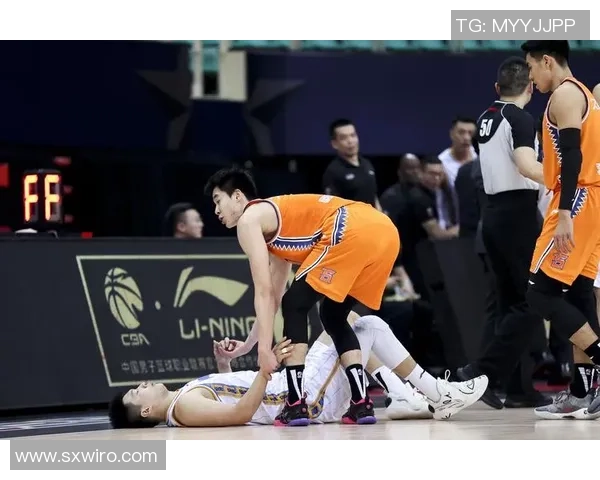 郭昊文:从年轻球员到篮球新星的成长之路与未来展望